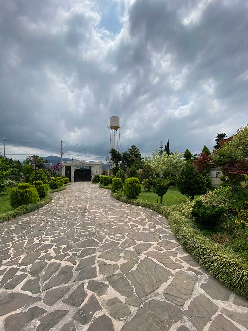 کاخ ویلای کلاسیک ساحلی