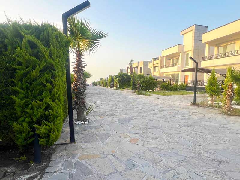 ویلا شهرکی ساحلی مدرن