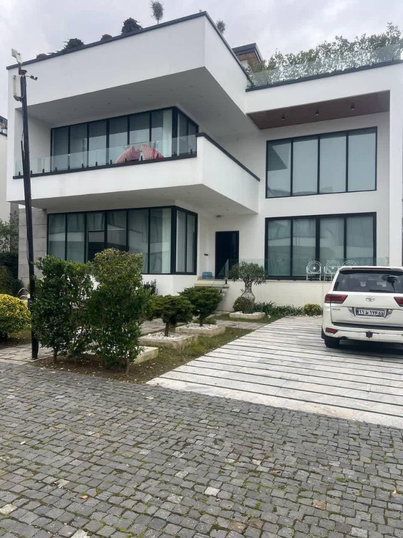 فروش ویلای مدرن ساحلی